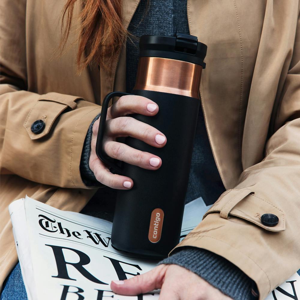20 oz SnapSeal™ Bottle w/Handle (A63M)