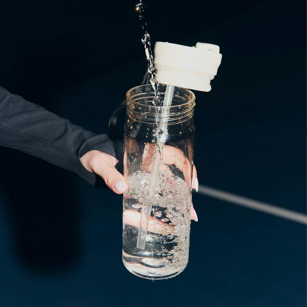 28oz DualSip Plastic Bottle (O7ML)